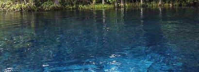 Blue water, Green Bank